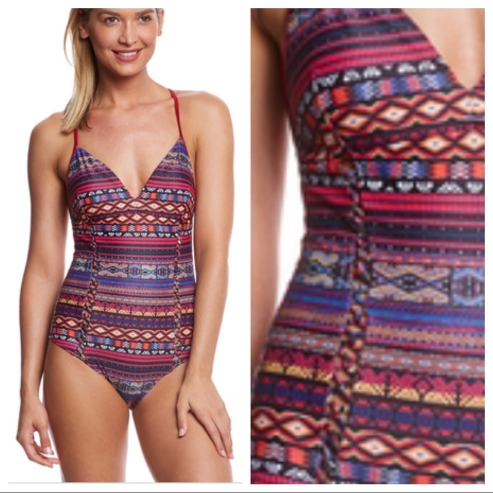 NWT! Jessica Simpson Swimwear Cherokee Queen